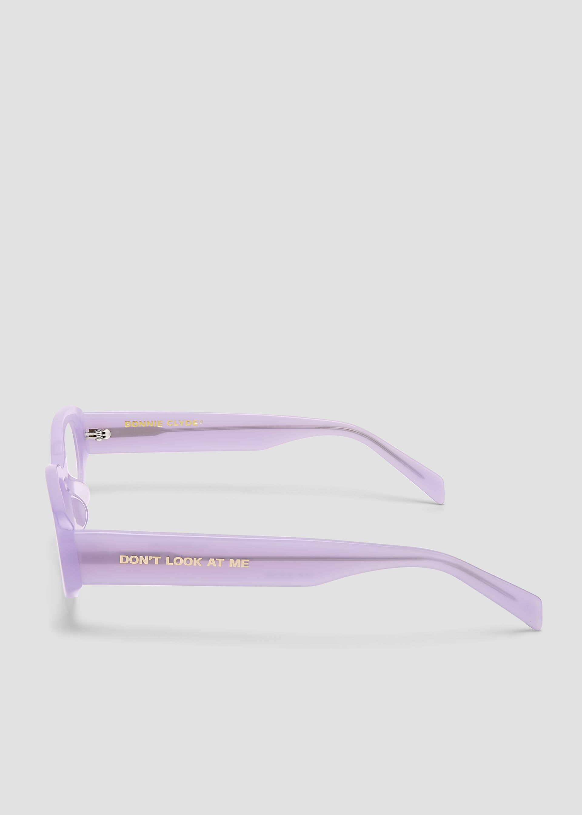 PLUM PLUM