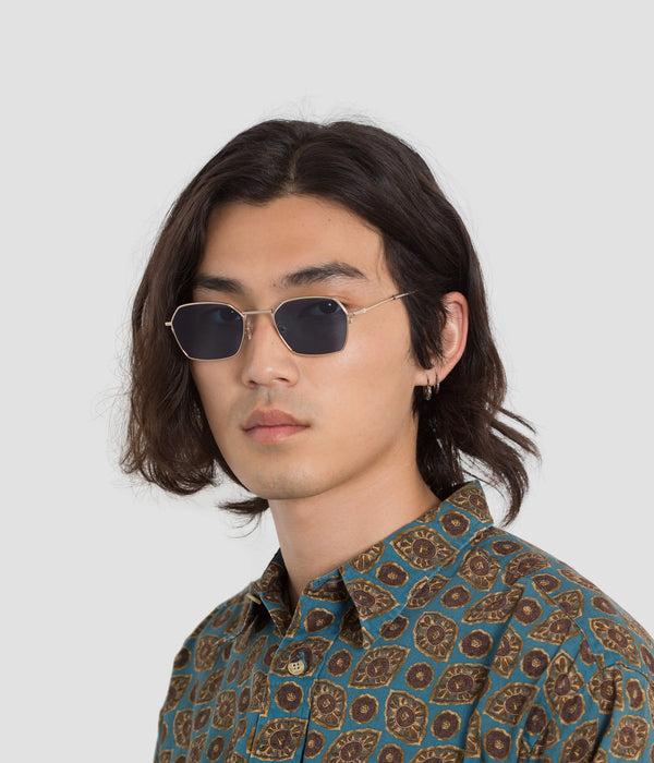 Male Model wearing Tempo J. Gold-Real Blue Sunglasses